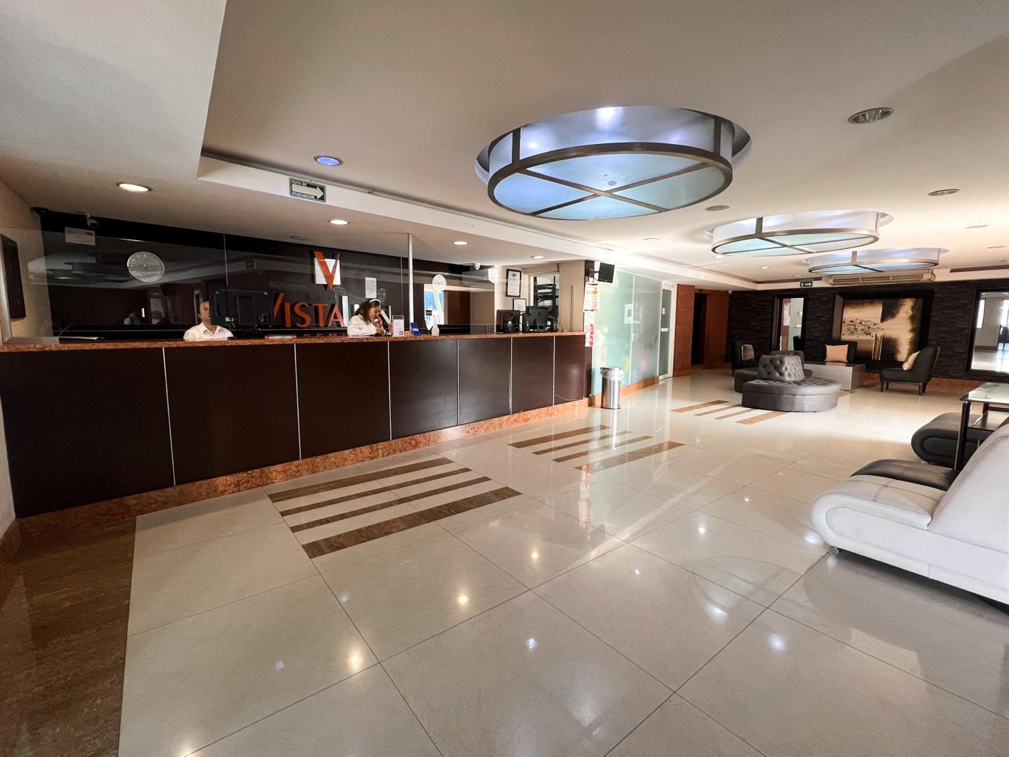 Hotel Vista Inn Premium Tuxtla Gutiérrez المظهر الخارجي الصورة